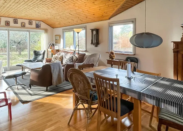 2 Bedroom Beautiful In